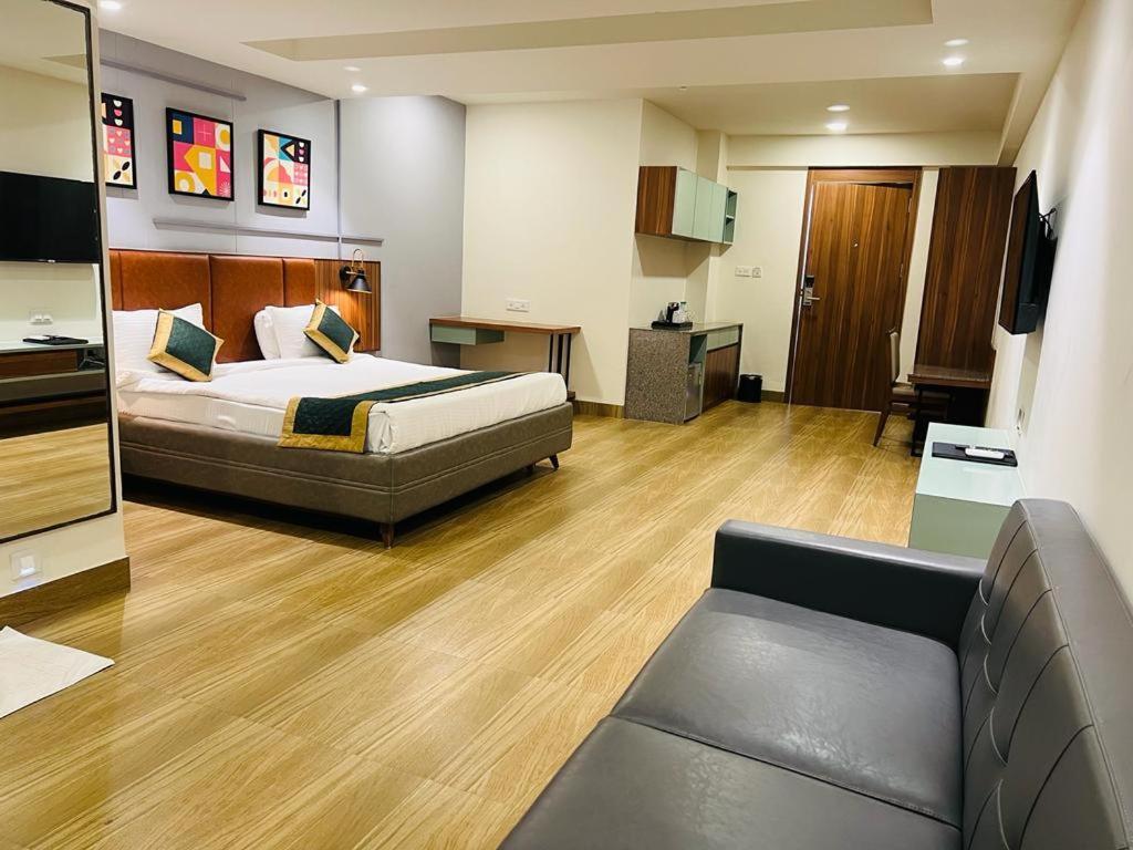 The Lemon Grass Hotel Gandhinagar Luaran gambar